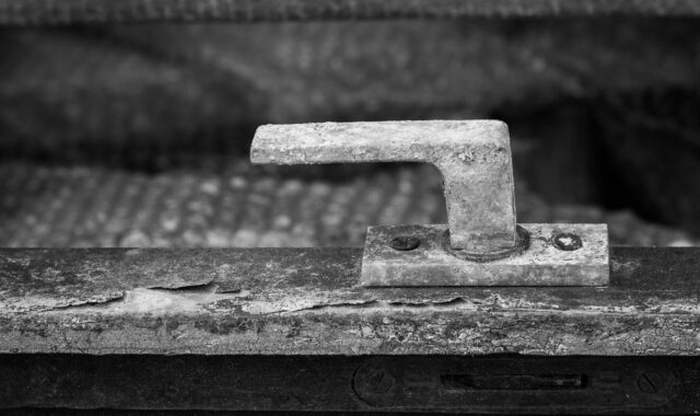 building, build, handle, industry, production, produce, investors, work, idea, technology, innovation, street, city, urban, macro, close, detail, close up, plank, wood, wooden, laths, boards, material, structure, natural, ecology, raw material, metal, iron, steel, irons