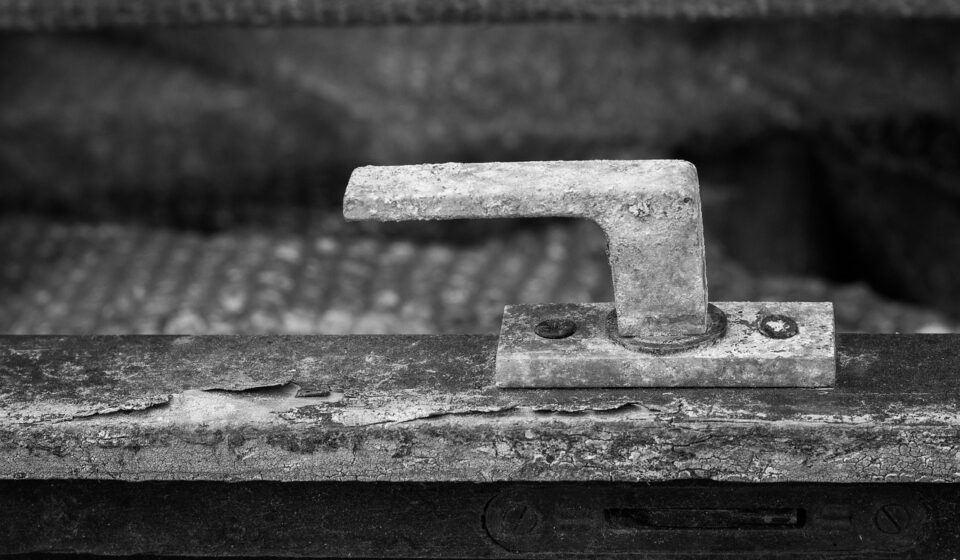 building, build, handle, industry, production, produce, investors, work, idea, technology, innovation, street, city, urban, macro, close, detail, close up, plank, wood, wooden, laths, boards, material, structure, natural, ecology, raw material, metal, iron, steel, irons