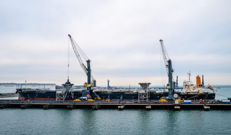 bulk carrier, coal terminal, freighter, bulk carrier, bulk carrier, bulk carrier, bulk carrier, bulk carrier, coal terminal, coal terminal, coal terminal