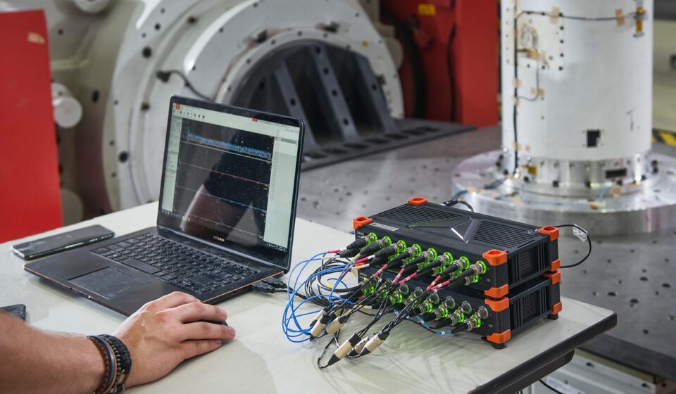 laptop, desk, data acquisition, system, daq, hand, laptop, laptop, laptop, laptop, laptop, desk, data acquisition, data acquisition, data acquisition, data acquisition, data acquisition