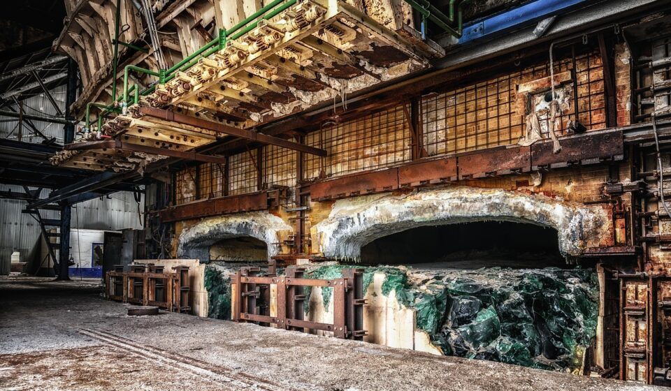 factory, industry, oven, melting furnace, glass, production, industrial building, pforphoto, factory building, abandoned, past, lost places, abandoned places, building, technology, investment