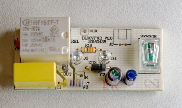 circuit, electronic, components, discrete, led, capacitor, relay, tags, diode, resistor, technology