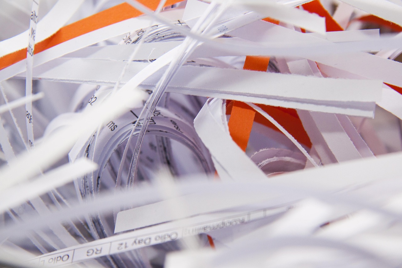 shredder, mechanically, equipment, grinder, crush, paper, flakes, paper strip, shredded material, shredding, fine, strip, cross, cut, shredded paper, cut up, recycling, shredder, shredder, shredder, shredder, shredder, shredding, shredding, shredded paper, shredded paper