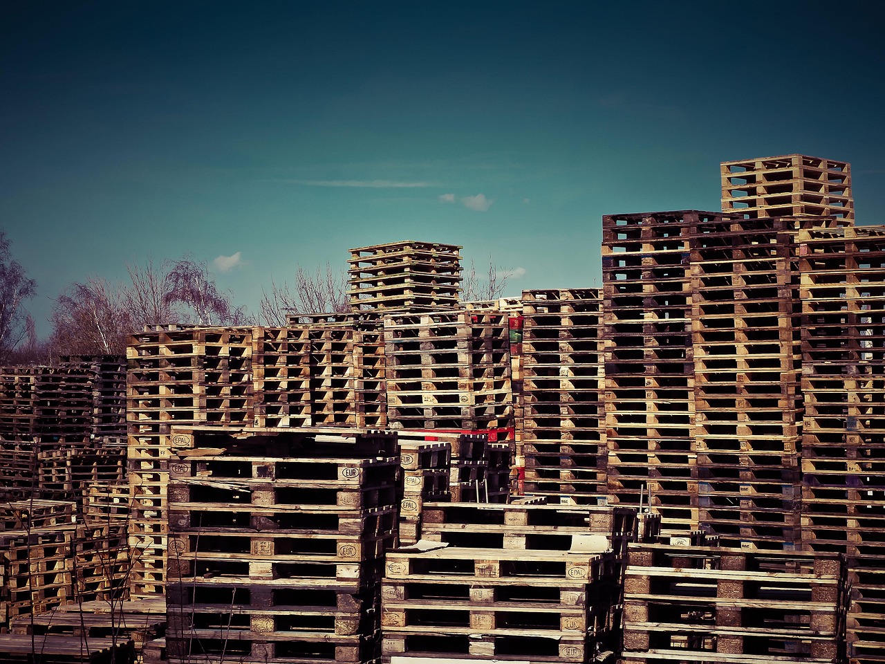 wooden pallets, pallets, stack, wood, euro pallets, stacked, pallet stack, boards, pile of wood, stacked up, storage, pallets, pallets, pallets, pallets, pallets