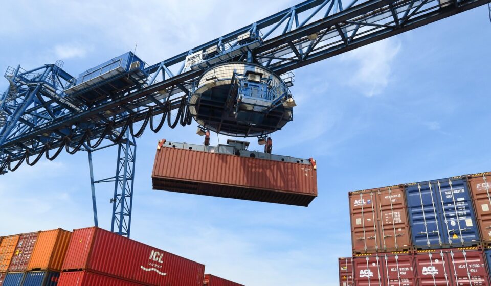 container, loading, port, transport, envelope, freight, cargo handling, cranes, container crane, port cranes, loading crane, container terminal, crane, ship, emmerich, container, container, loading, port, port, freight, freight, freight, freight, freight, cargo handling, container terminal, crane, crane, crane