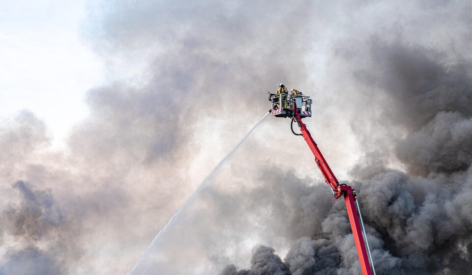 firemen, smoke, ladder, equipment, dangerous, burn, firefighters, preparedness, hose, emergency, smoke, smoke, smoke, smoke, ladder, emergency, emergency, emergency, emergency, emergency