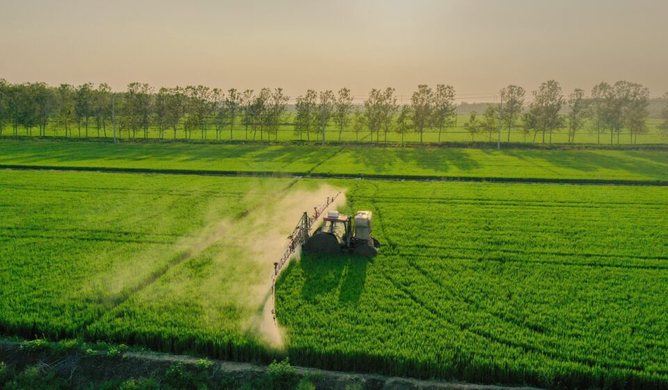 rice, field, tractor, machinery, agriculture, agricultural machinery, tractor, agricultural machinery, agricultural machinery, agricultural machinery, agricultural machinery, agricultural machinery, China, Jiangsu, Yancheng