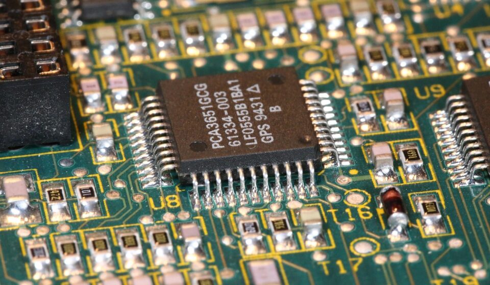 computer, processor, cpu, chip, electronics, pc, technology, circuits, data processing, printed circuit board, distributor, riser board, electrical engineering, software, data, processor, chip, electrical engineering, software, software, software, software, software
